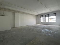 Hh @ Kallang (D13), Factory #566863011